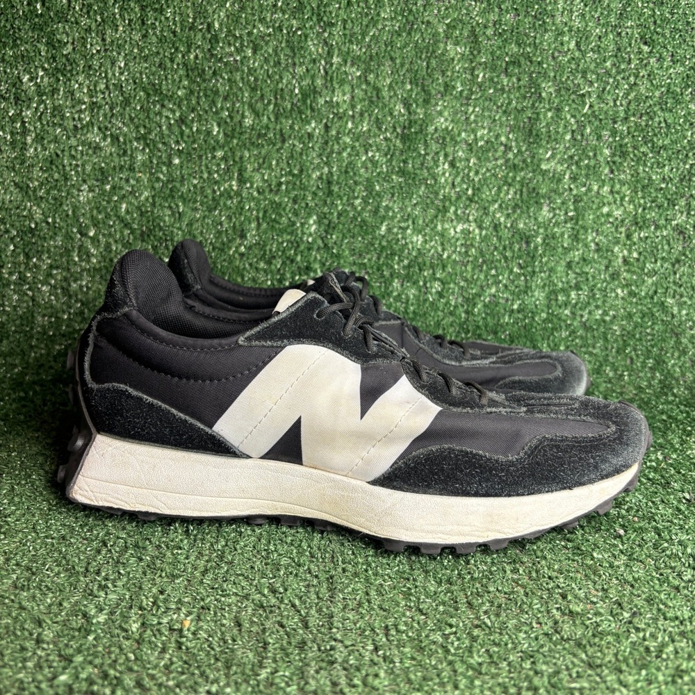 New Balance 327 Suede Nylon Lifestyle Retro Sneaker Black White Mens Size 9